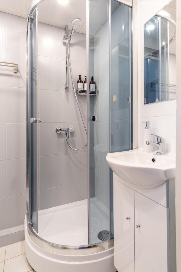 Studio In The Heart Of Paernu, Free Parking! מראה חיצוני תמונה